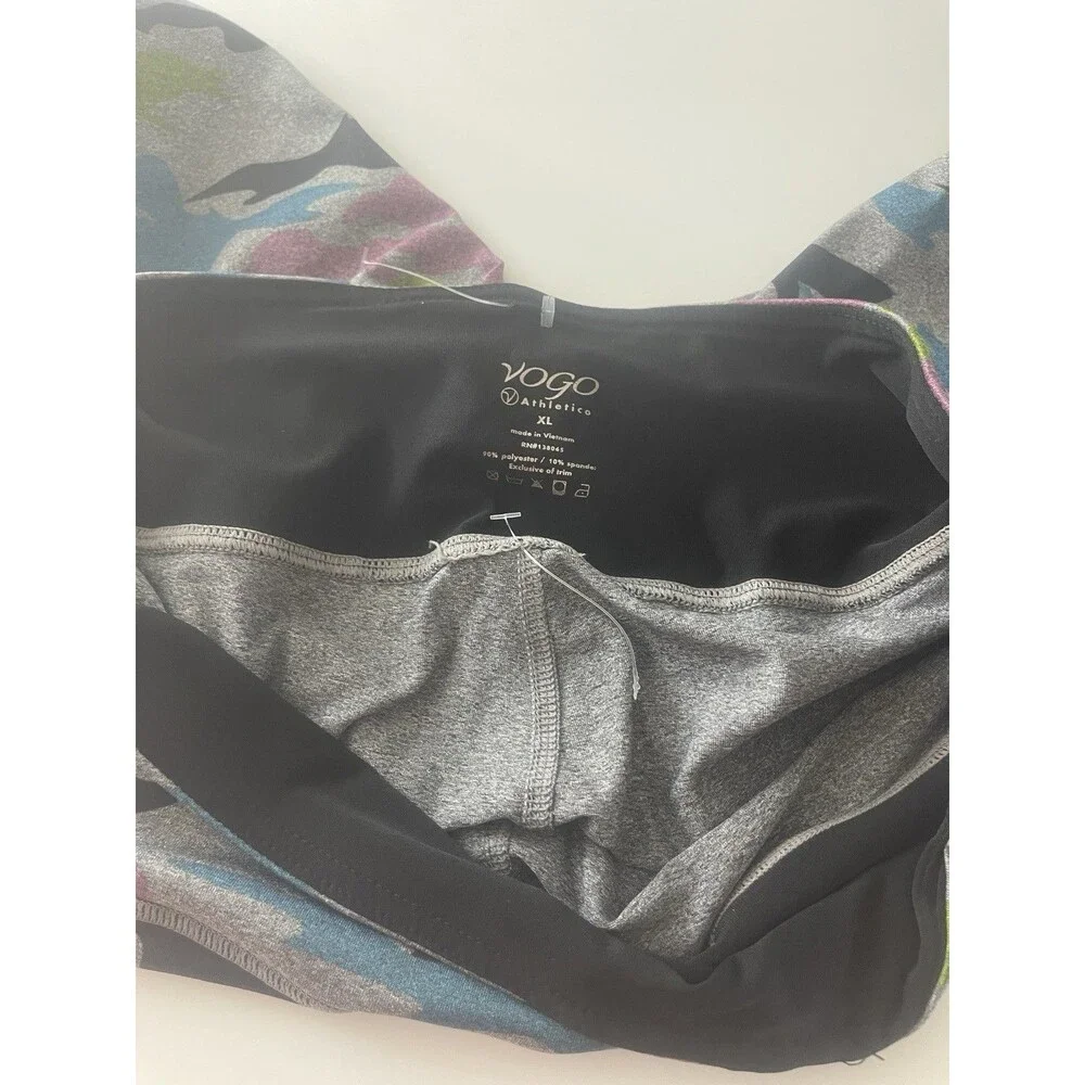 VOGO Athletica Womens Leggings XL Watercolor  Blues Black Coin/key Pocket Capri
